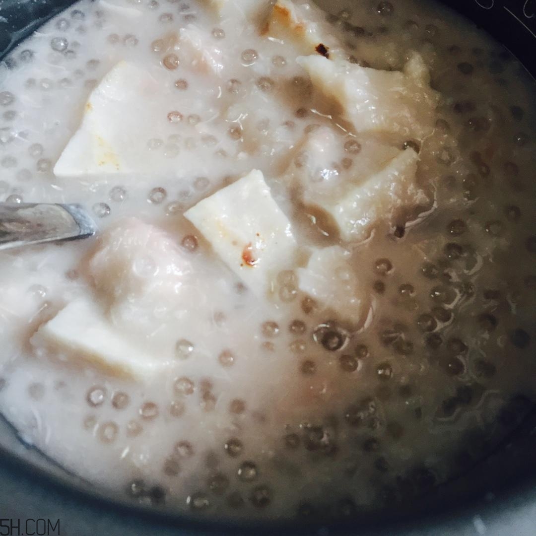 吃芋頭可以喝牛奶嗎？芋頭和牛奶怎么吃最好？