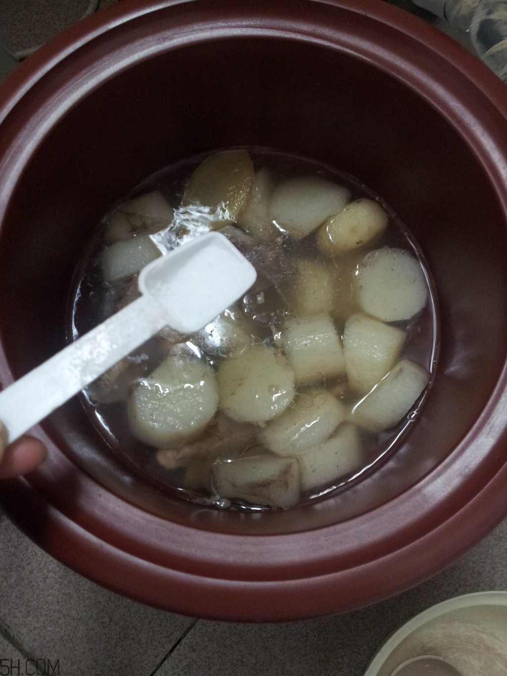 馬蹄和山藥能一起煲湯嗎？山藥和馬蹄能一起吃嗎？