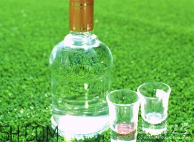 柿子和橙子能一起吃嗎？吃完橙子可以吃柿子嗎？