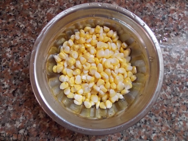 紅豆薏米能和玉米一起煮嗎？紅豆薏米加玉米有什么好處？