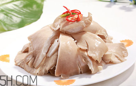 平菇可以和雞蛋一起做湯嗎？平菇和木耳能一起吃嗎？