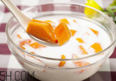 小孩可以喝木瓜牛奶嗎？小孩喝木瓜牛奶有影響嗎？