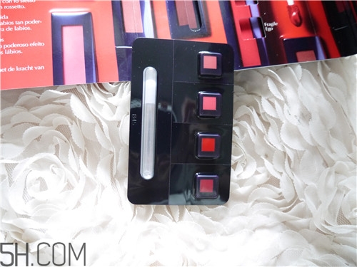 雅詩蘭黛傾慕液態(tài)唇膏價(jià)格 傾慕液體唇膏使用方法