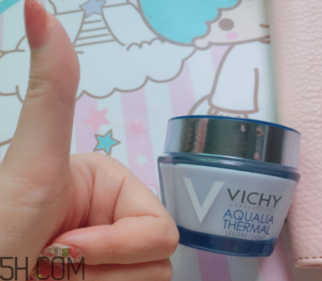 薇姿面霜為什么會搓泥？薇姿好用面霜推薦