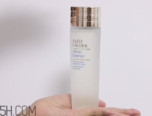 香奈兒和雅詩蘭黛護膚品哪個好？雅詩蘭黛肌底微精華使用測評