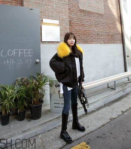 面包服搭配什么鞋子？面包服搭配鞋子圖片