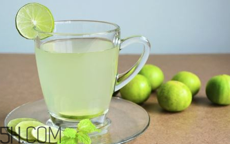 牙齦出血是肝臟出了問題？牙齦出血跟肝臟病變是否劃等號(hào)？