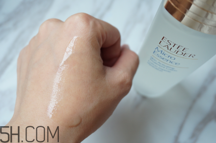 香奈兒和雅詩蘭黛護膚品哪個好？雅詩蘭黛肌底微精華使用測評