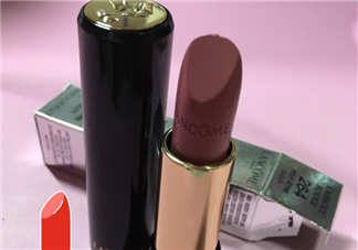 如何根據(jù)皮膚挑選口紅的顏色？雅詩蘭黛420和蘭蔻290顏色一樣嗎？