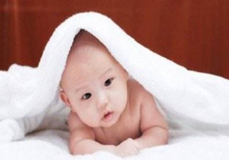 撫觸的進(jìn)行手法是怎樣的？寶寶的小內(nèi)褲有哪些情況？