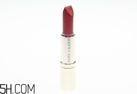 雅詩蘭黛戀愛唇膏哪個色比較火？崔雪莉雅詩蘭黛畫報口紅色號