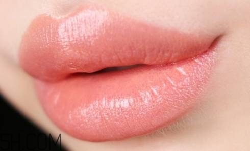 雅詩蘭黛new pure color love試色 雅詩蘭黛130花樣年華試色 雅詩蘭黛new pure color love試色 雅詩蘭黛130花樣年華試色