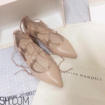 loeffler randall鞋子偏小嗎？高跟鞋選對(duì)尺碼很重要