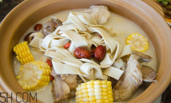 喝湯為啥比吃肉更容易長膘？吃肉比喝湯更有利于健康