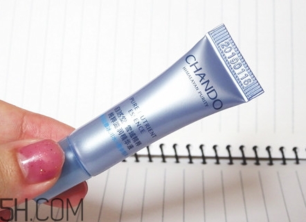 自然堂雪域和凝時哪個好？滿足不同的肌膚人群