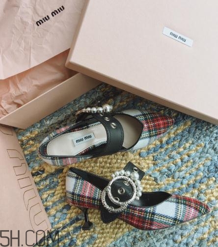 miumiu高跟鞋多少錢？婚禮上穿它再適合不過(guò)了