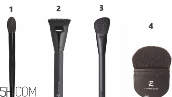 修容膏用什么刷子？從刷毛和刷型上分析
