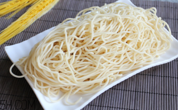 甲醛面條是什么意思？甲醛面條危害極大