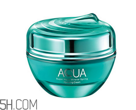 補水霜怎么用比較好？使用補水霜注意事項