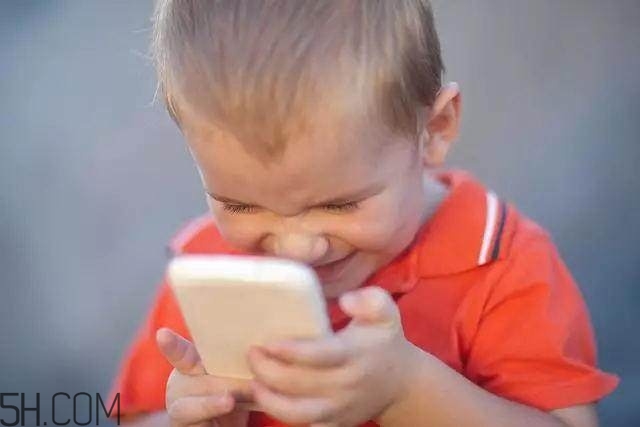 哪些因素會(huì)影響到孩子的智商？原來(lái)最能影響智商的是它