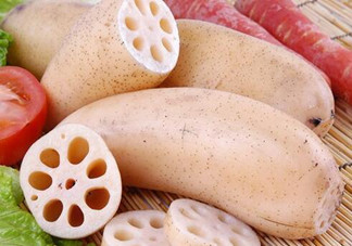 蓮藕和什么榨汁好？蓮藕洞里的泥怎么清理？