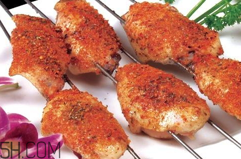 烤雞翅錫紙粘在烤盤(pán)上怎么辦 一招教你輕松解決 烤雞翅錫紙粘在烤盤(pán)上怎么辦 一招教你輕松解決