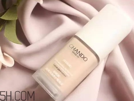 自然堂和歐詩漫哪個好？