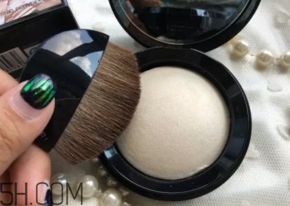 2018高光粉哪個(gè)牌子好？七款人氣高光大比拼