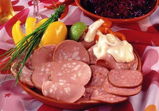 臘腸和香腸有什么區(qū)別？臘腸香腸概念不同