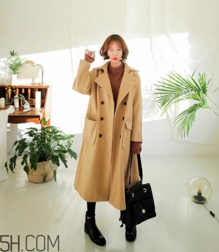 卡其色大衣怎么搭配？這樣穿氣質(zhì)滿滿