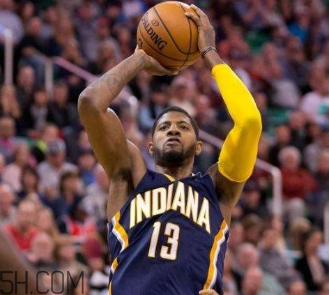 nike pg 2 okc保羅二代戰(zhàn)靴實物什么樣？