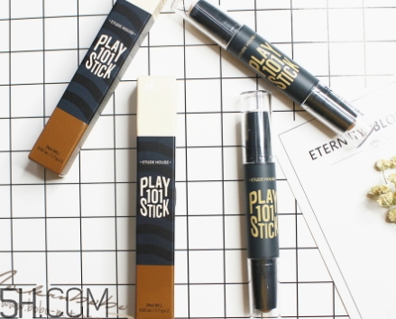 高光筆和臥蠶筆的區(qū)別 誰說高光筆不可以畫臥蠶 高光筆和臥蠶筆的區(qū)別 誰說高光筆不可以畫臥蠶