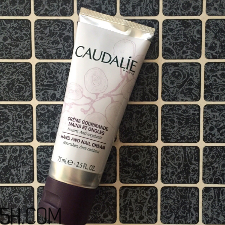 歐緹麗葡萄籽護(hù)手霜好用嗎？適合辦公室用護(hù)手霜