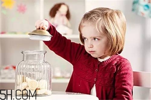 孩子多動癥有何原因？患有多動癥5大因素