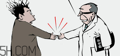 羽絨服為什么會爆炸？穿羽絨服要防止靜電