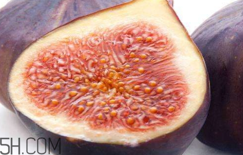 無花果外面白的能吃嗎 小心傷害你的皮膚 無花果外面白的能吃嗎 小心傷害你的皮膚