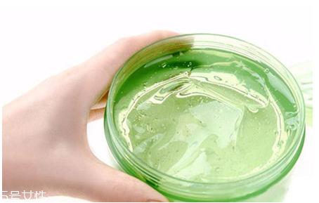 蘆薈膠能當(dāng)睡眠面膜用嗎？蘆薈膠的護(hù)膚常識