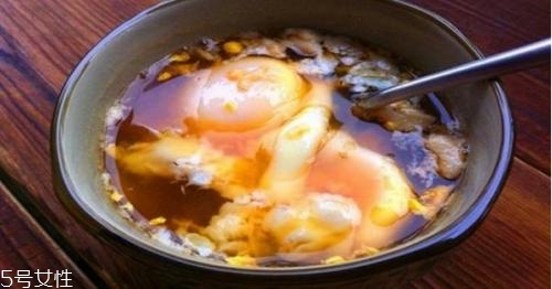 紅糖煮蛋的好處有哪些？紅糖煮蛋好處多多