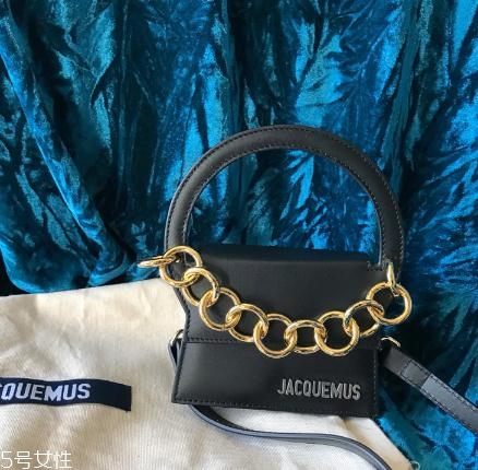 jacquemus包包怎么樣？一眼就愛上的小眾包包