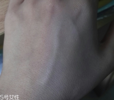 自然堂爆水小粉盒怎么樣？新品粉膏氣墊上市