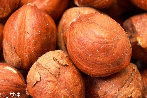 榛子可以放冰箱嗎 幾類(lèi)不宜放冰箱的食物 榛子可以放冰箱嗎 幾類(lèi)不宜放冰箱的食物