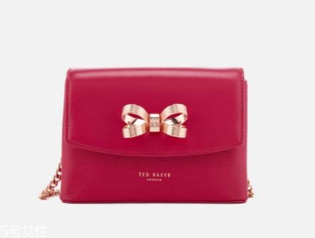 ted baker包包質(zhì)量好嗎？少女感爆棚的輕奢品牌