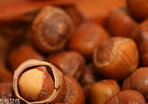 榛子炒多長時(shí)間 讓你大飽口福