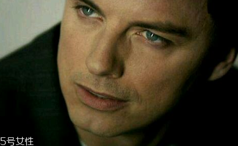 屁股下巴是一種病嗎？長好了顏值高