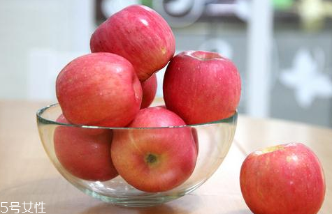 蘋果對吸煙人士有什么好處？抗氧化劑減緩肺部受損