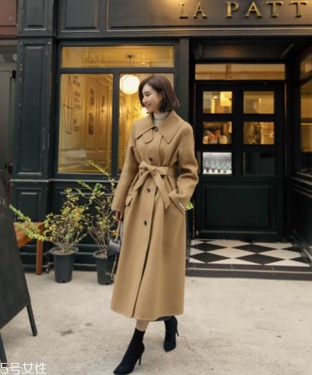 卡其色大衣配什么鞋子？各種混搭才夠味