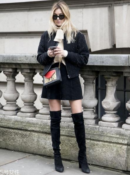 過膝長靴怎么搭配好看？這樣穿時(shí)尚又保暖
