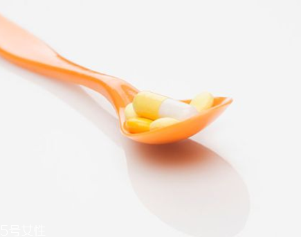 媽富隆調經要吃幾個月？避孕藥調經正確方法