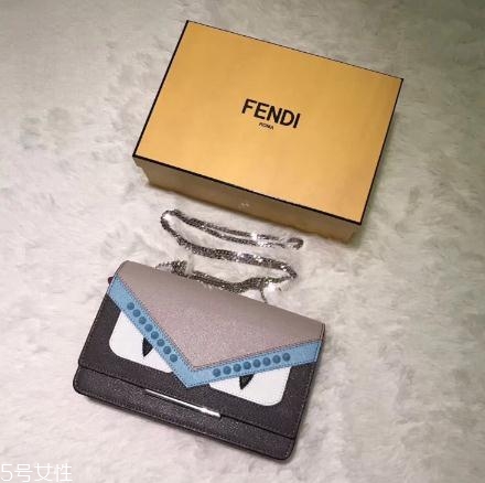 fendi包包怎么樣？時(shí)尚潮人人手一個(gè)的包包