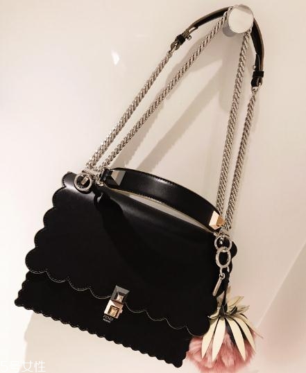 fendi包包怎么樣？時(shí)尚潮人人手一個(gè)的包包